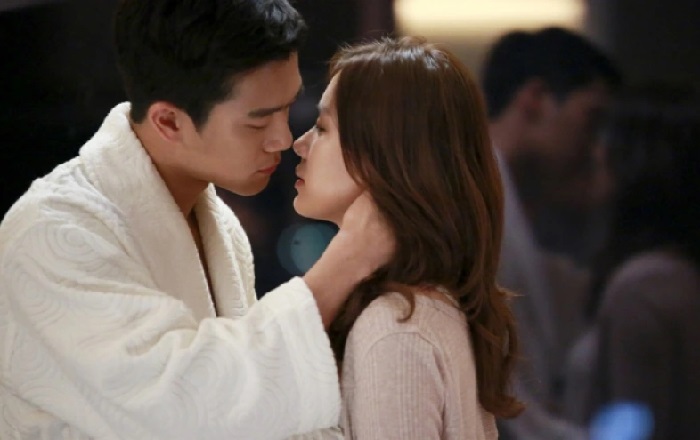 Theo dõi sự thay đổi nhận biết chồng ngoại tình