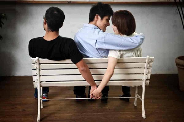 Ngoại tình có thể bị phạt hành chính