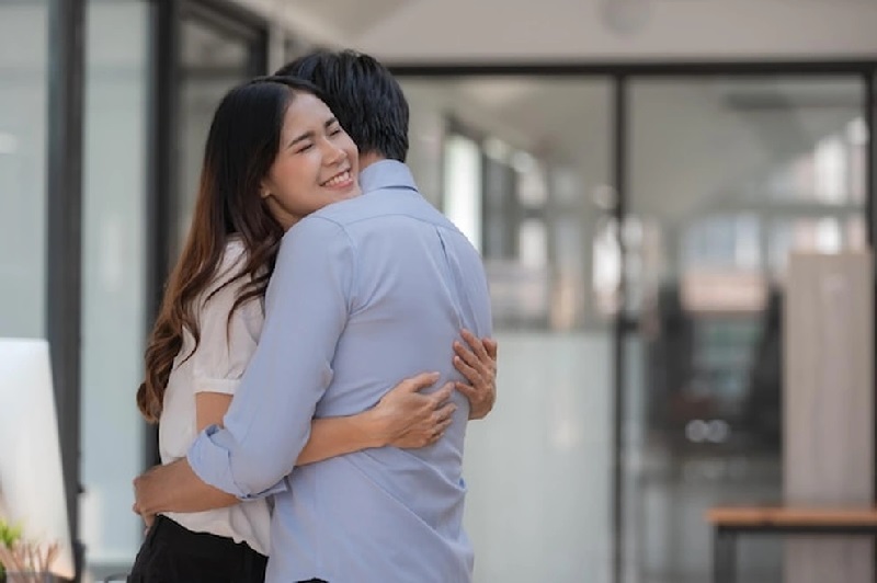 Theo dõi ngoại tình bằng cách thuê thám tử mang lại nhiều lợi ích