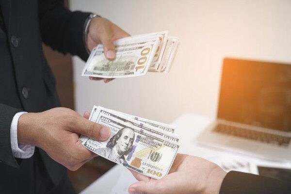 Vay nợ bỏ trốn có bị đi tù không? Góc giải đáp chi tiết pháp lý