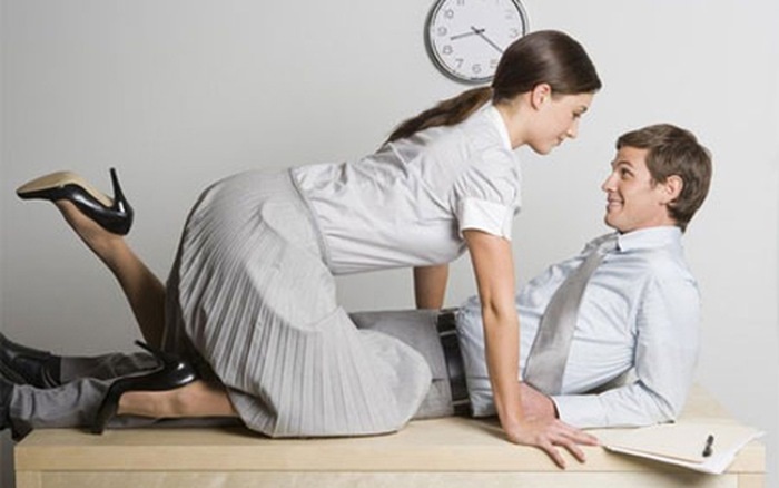 Liên hệ Thám tử Tâm Gia nếu cần tìm bằng chứng chồng ngoại tình công sở